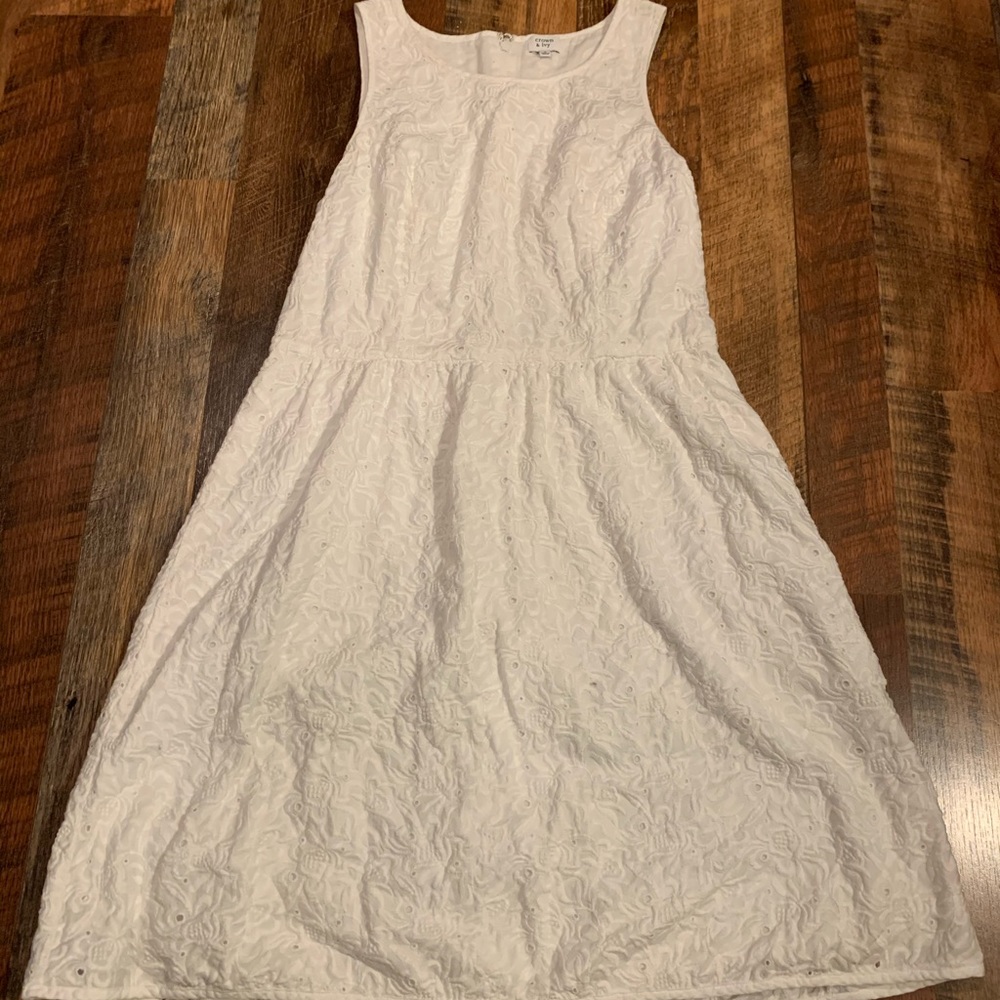 White Crown & Ivy Dress